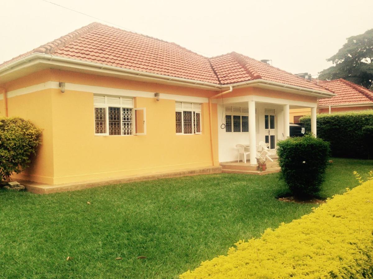 Corinya Serviced Apartments Entebbe Kültér fotó