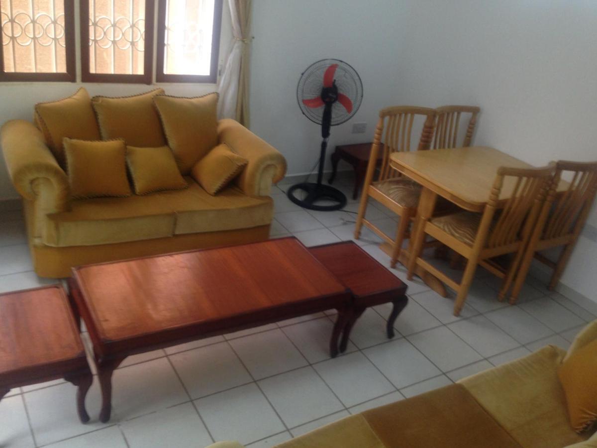 Corinya Serviced Apartments Entebbe Kültér fotó