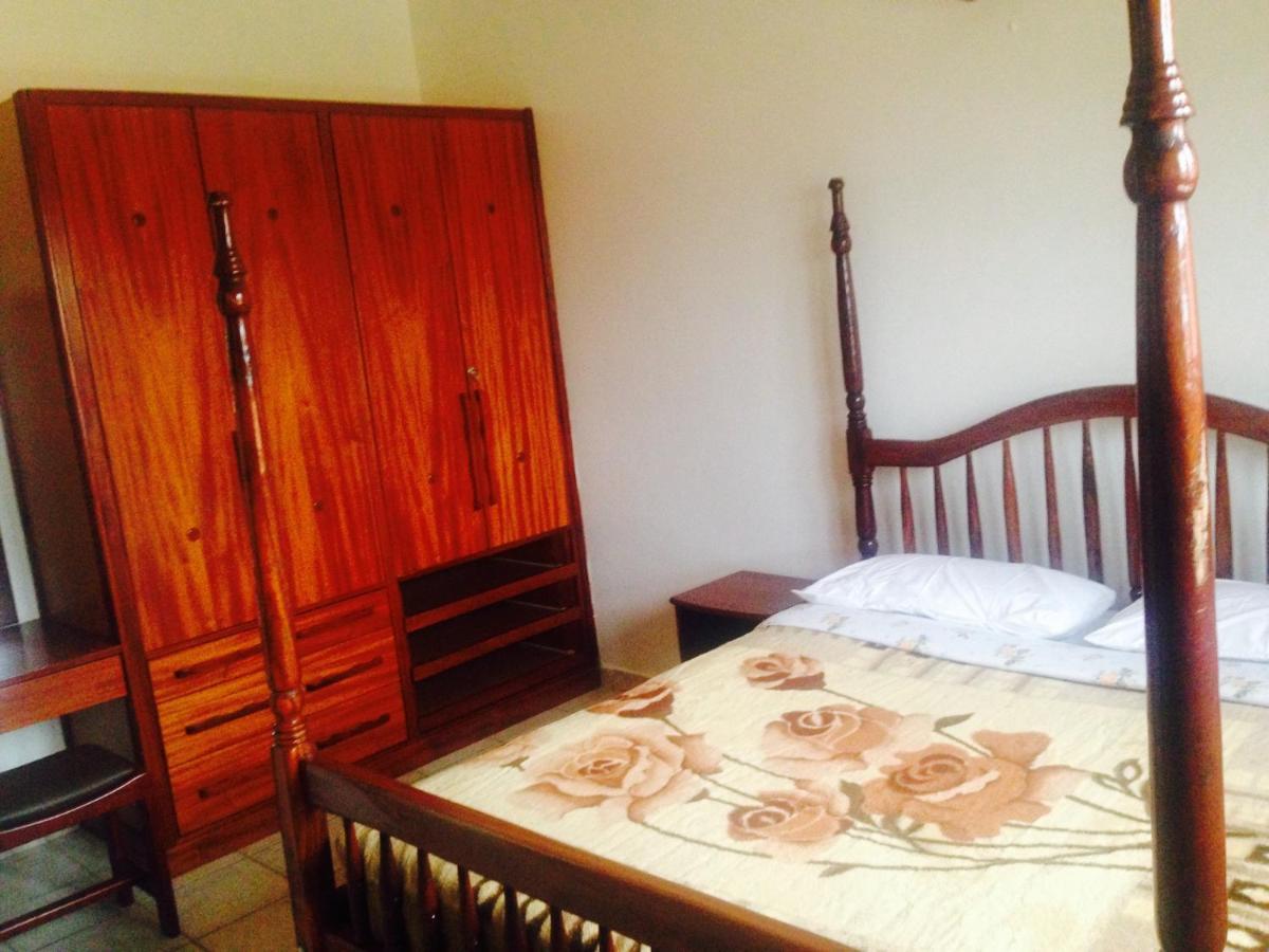 Corinya Serviced Apartments Entebbe Kültér fotó